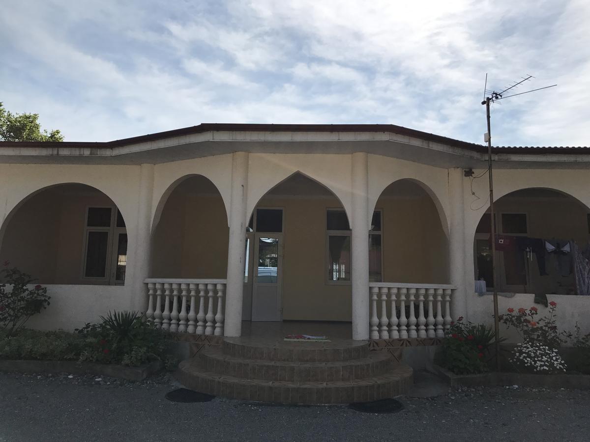 Davel Hotel Gagra Exterior foto